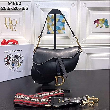 Dior AAA+ Handbags #373342 replica