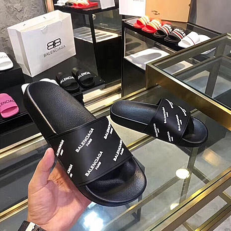 Balenciaga shoes for Balenciaga Slippers for Women #392550
