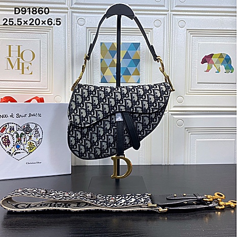 Dior AAA+ Handbags #397823 replica