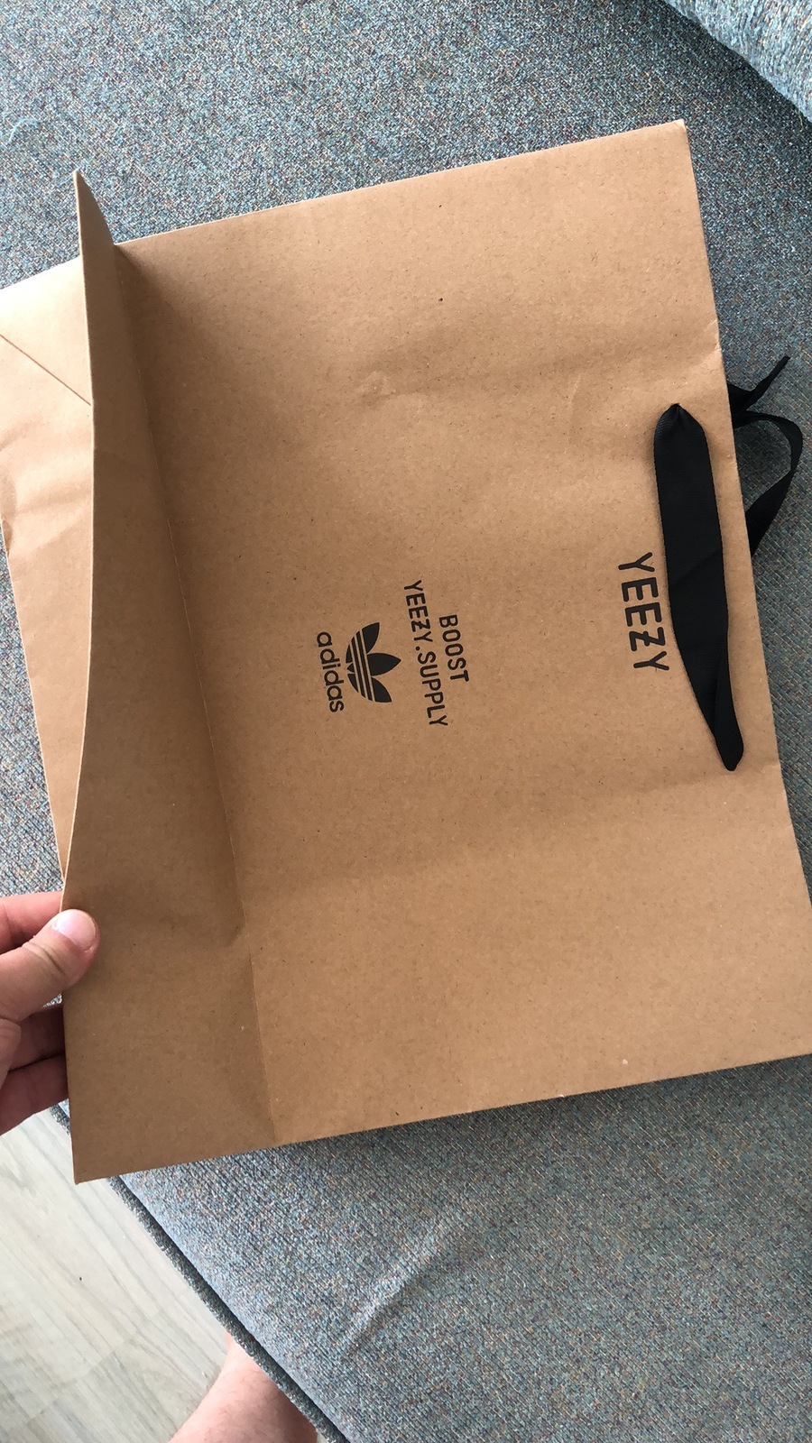 Yeezy Shopping Bag #424453 replica