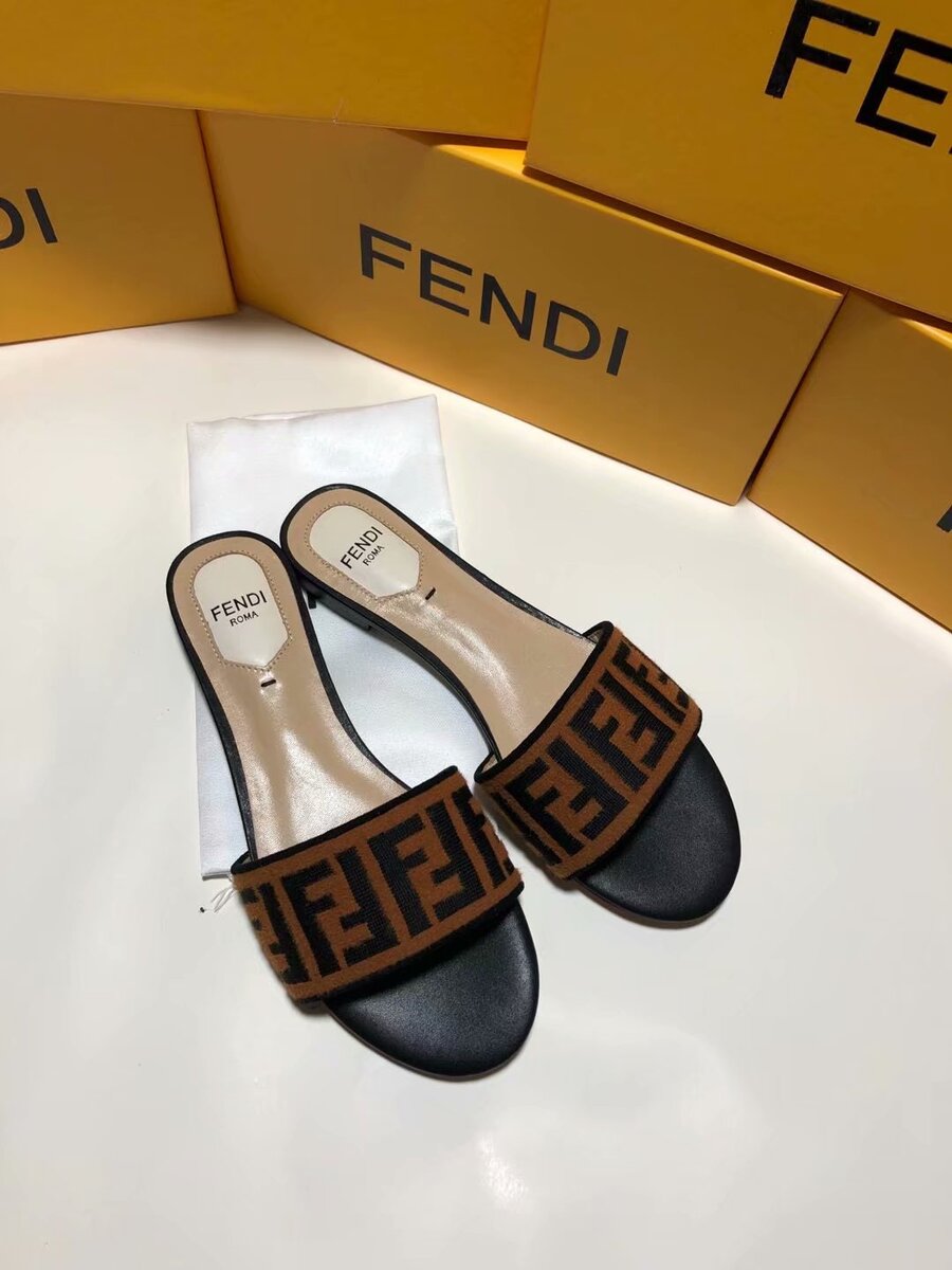 Fendi shoes for Fendi slippers for women #428396 replica