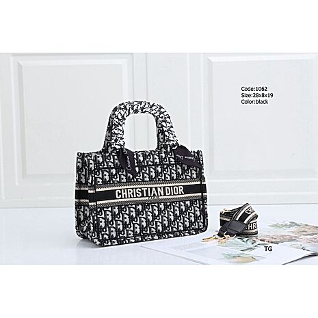 Dior Handbags #433265 replica