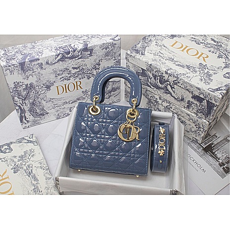 Dior AAA+ Handbags #437862