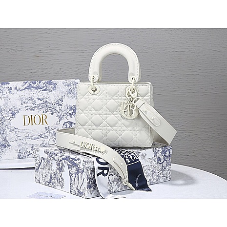 Dior AAA+ Handbags #437866 replica