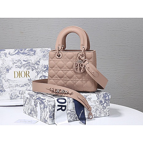 Dior AAA+ Handbags #437867 replica