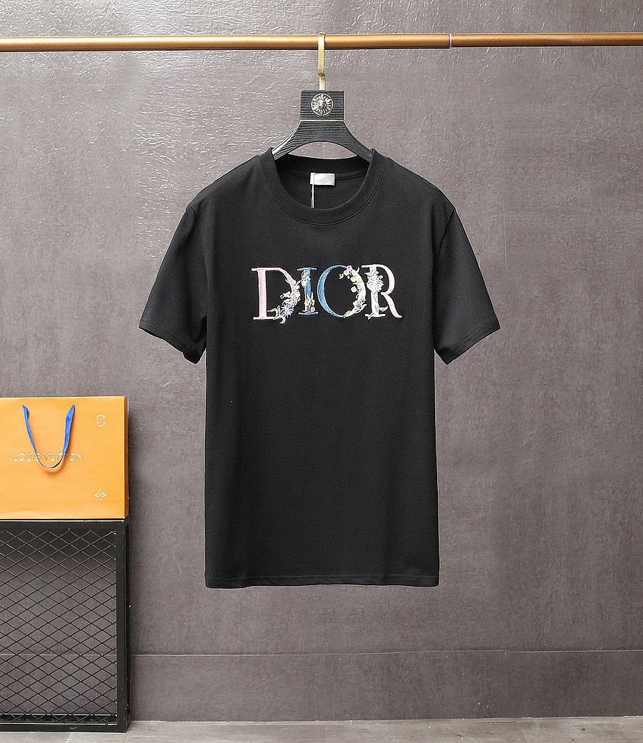 Dior T-shirts for men #442992 replica