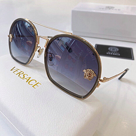 versace AAA+ Sunglasses #447748 replica