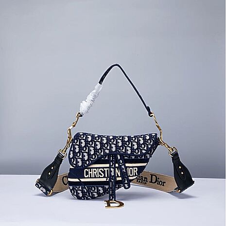 Dior AAA+ Handbags #450861 replica