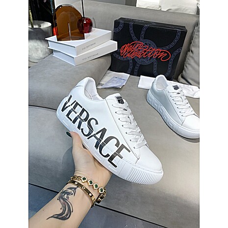 Versace shoes for MEN #462057 replica