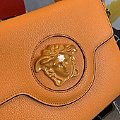 US$186.00 versace AAA+ Handbags #460753