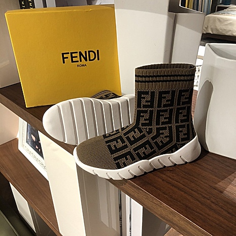 Fendi shoes for kid #479397 replica