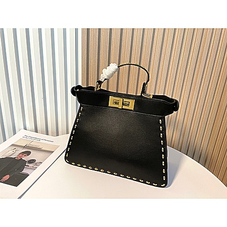 Fendi AAA+ Handbags #483147 replica