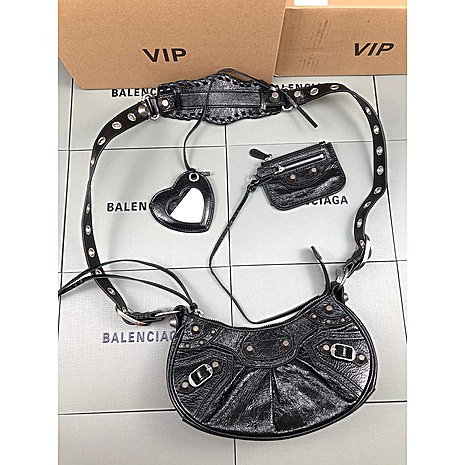 Balenciaga AAA+ Handbags #483185 replica