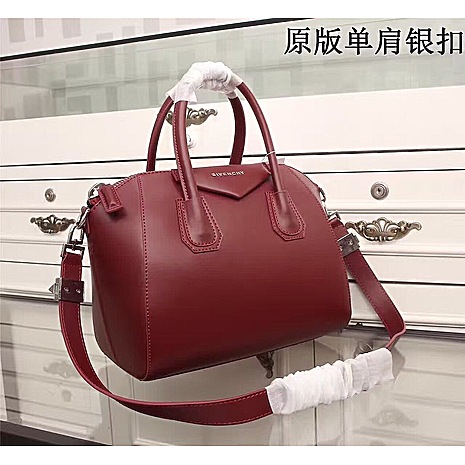 Givenchy AAA+ Handbags #484719 replica