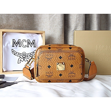 MCM AAA+ Handbags #493284