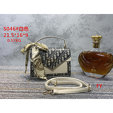 Dior Handbags #496649 replica