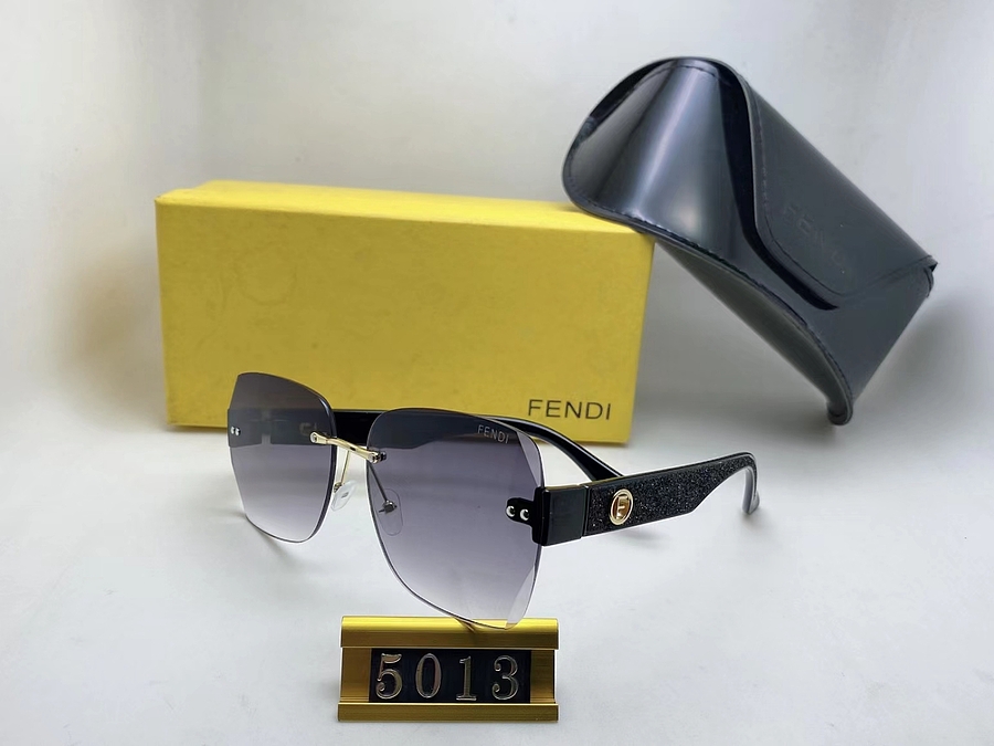 Fendi Sunglasses #503874 replica