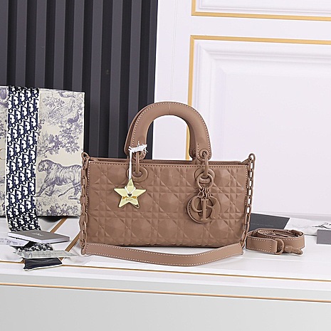 Dior AAA+ Handbags #509062 replica