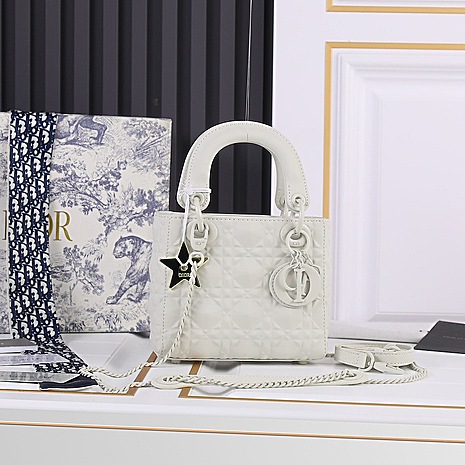 Dior AAA+ Handbags #509071 replica