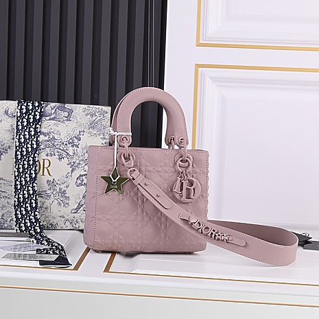 Dior AAA+ Handbags #509073 replica