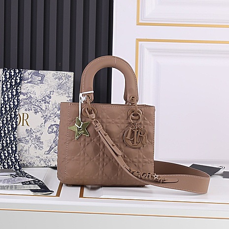Dior AAA+ Handbags #509074 replica