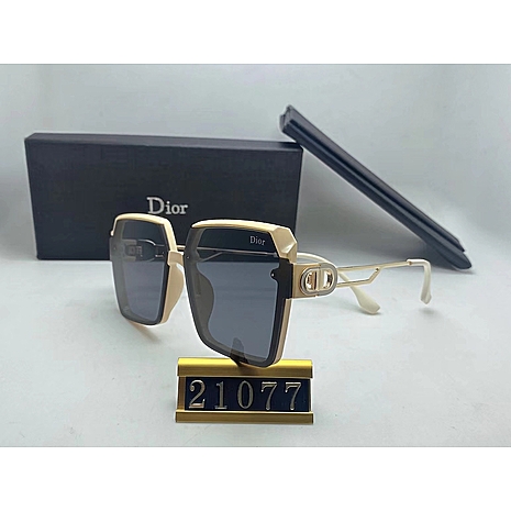 Dior Sunglasses #513952 replica