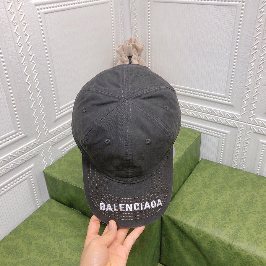 Balenciaga Hat Fake