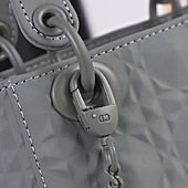 US$118.00 Dior AAA+ Handbags #509070