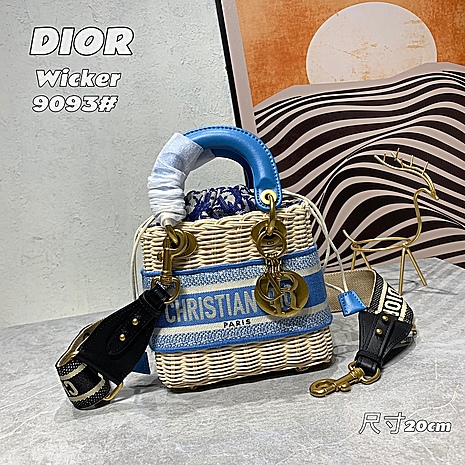 Dior AAA+ Handbags #522645 replica