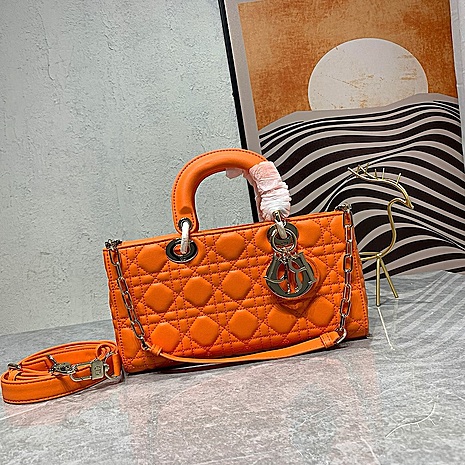 Dior AAA+ Handbags #522664 replica