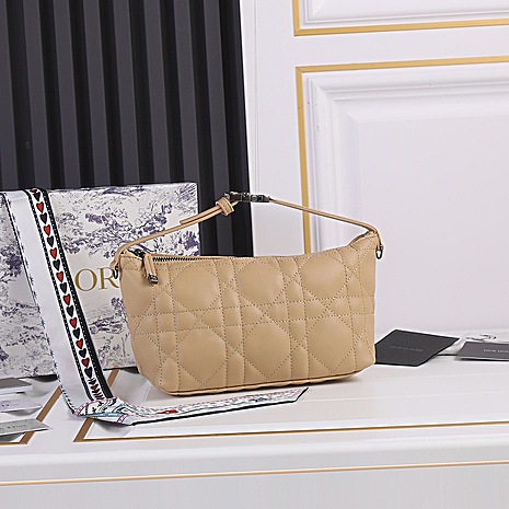 Dior AAA+ Handbags #523368 replica