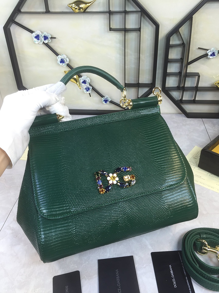D&G AAA+ Handbags #523017 replica