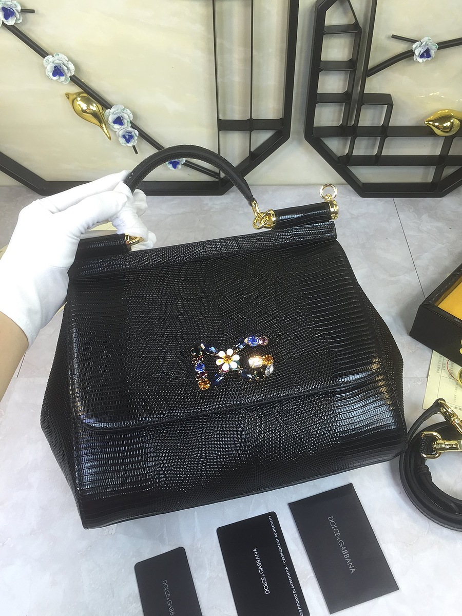 D&G AAA+ Handbags #523019 replica