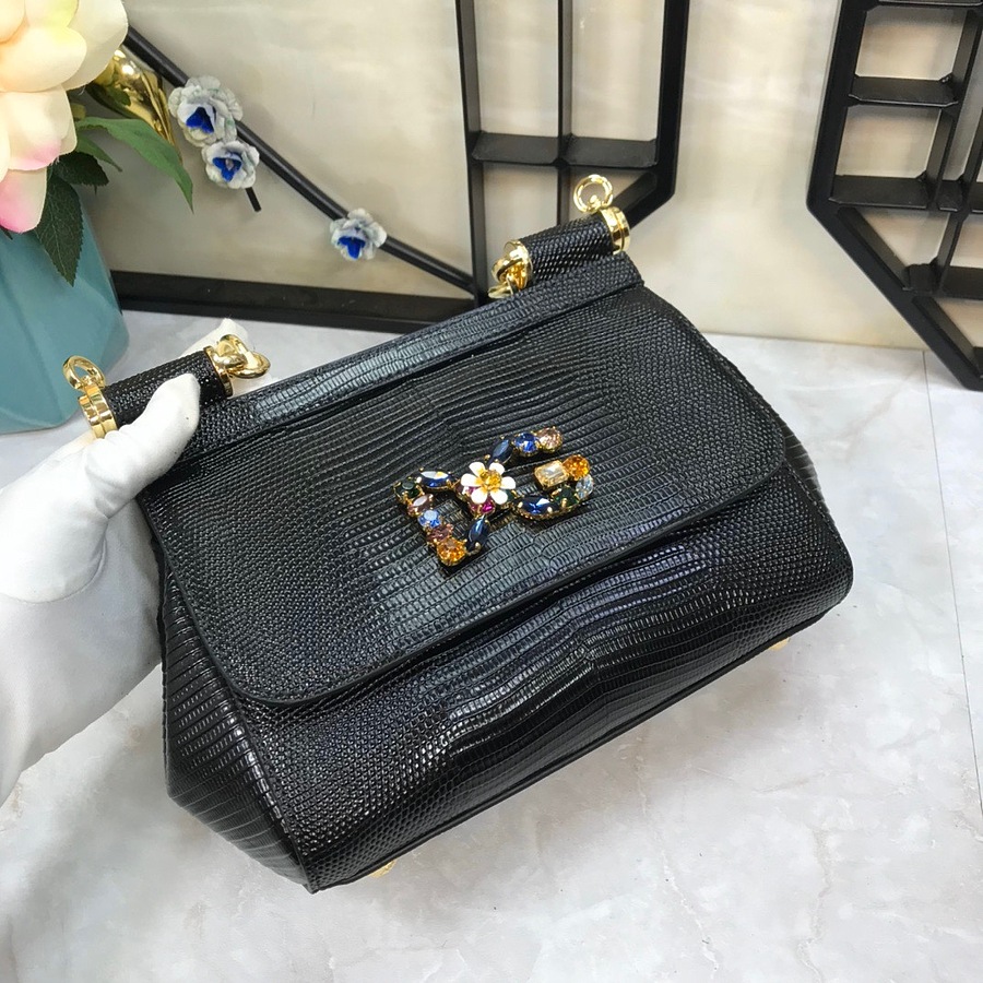 D&G AAA+ Handbags #523022 replica