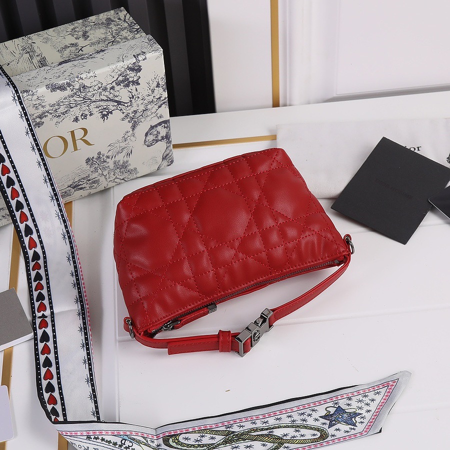 Dior AAA+ Handbags #523361 replica