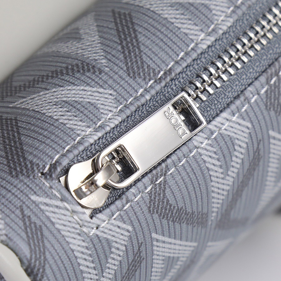 Dior AAA+ Handbags #523555 replica