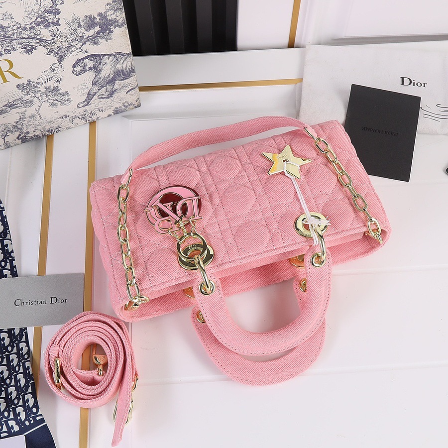 Dior AAA+ Handbags #523558 replica