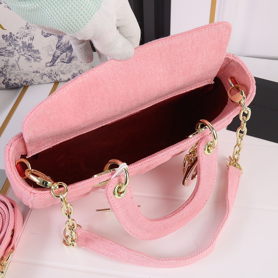 Dior AAA+ Handbags #523558 replica