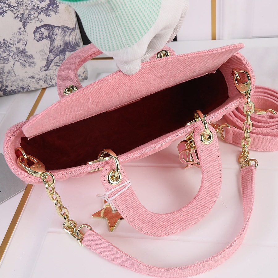 Dior AAA+ Handbags #523561 replica