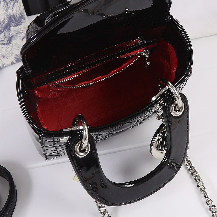 Dior AAA+ Handbags #523562 replica