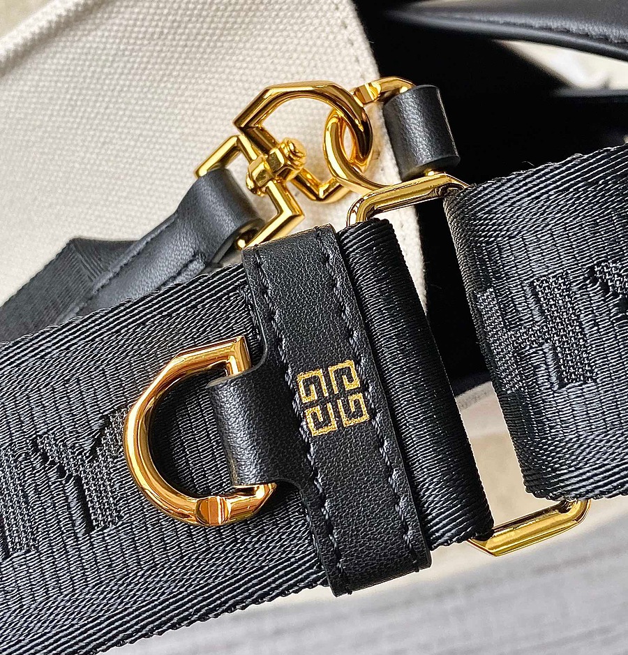 Givenchy Original Samples Handbags #523566 replica