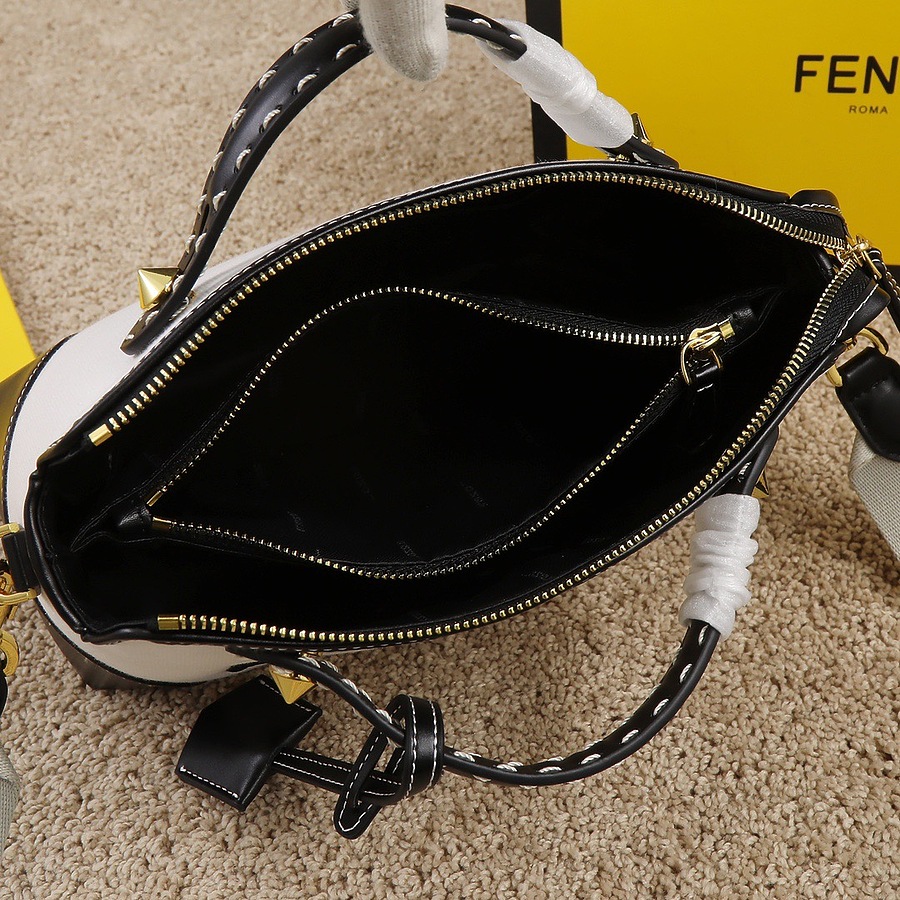 Fendi AAA+ Handbags #523709 replica