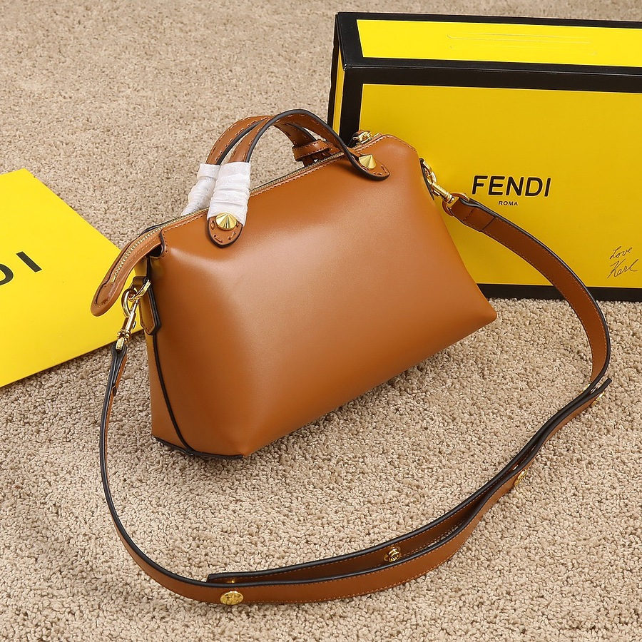 Fendi AAA+ Handbags #523710 replica
