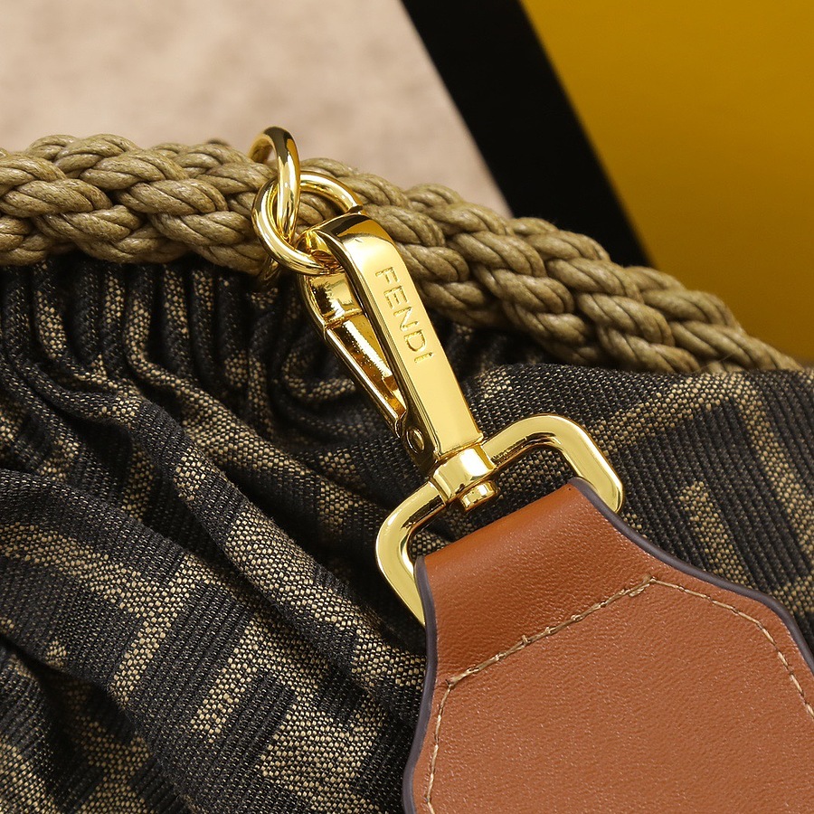 Fendi AAA+ Handbags #523878 replica