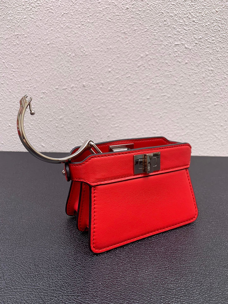 Fendi AAA+ Handbags #523881 replica