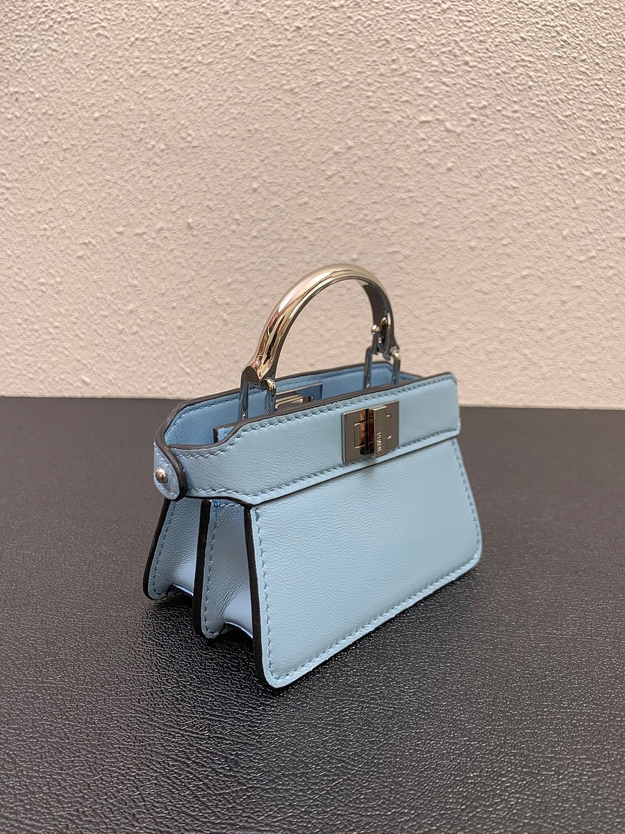 Fendi AAA+ Handbags #523886 replica