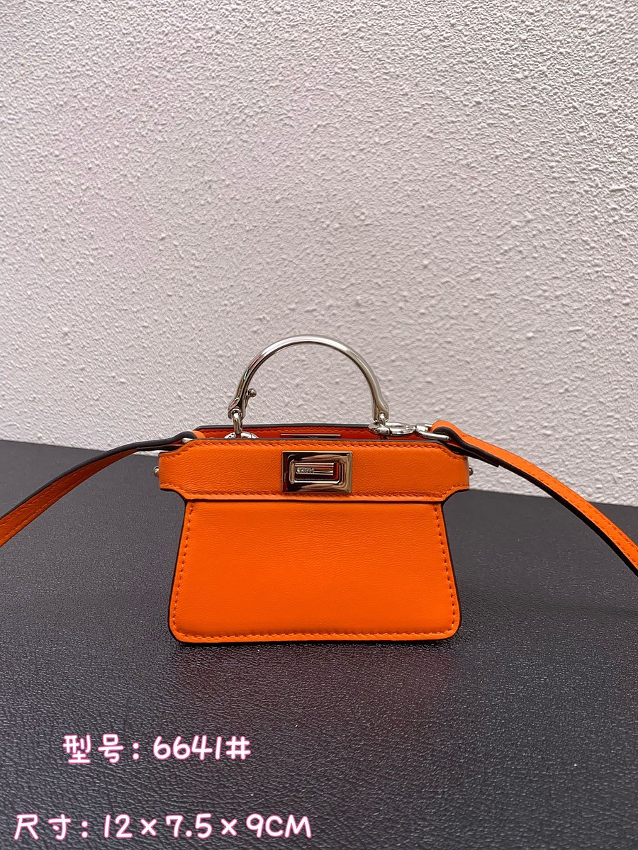 Fendi AAA+ Handbags #523887 replica