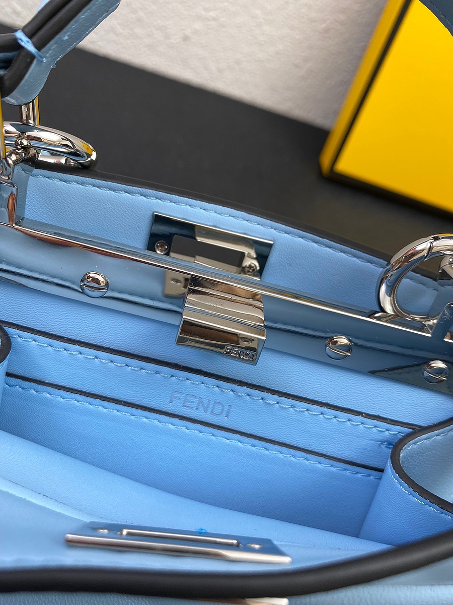 Fendi AAA+ Handbags #523893 replica