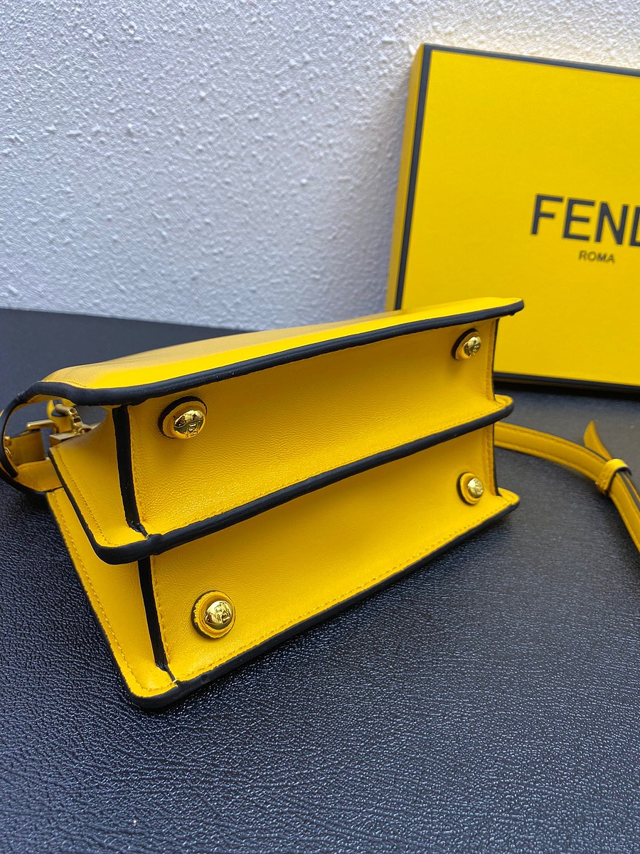 Fendi AAA+ Handbags #523895 replica