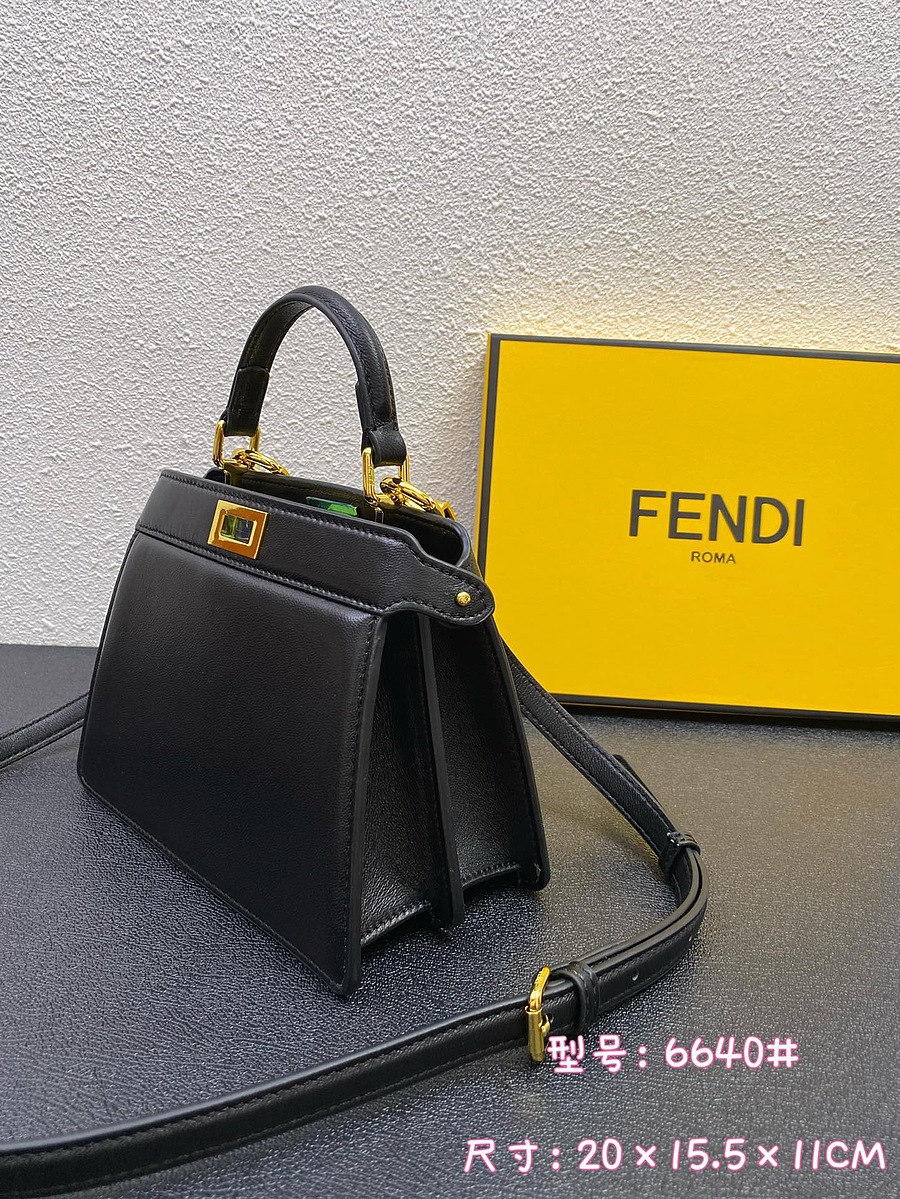 Fendi AAA+ Handbags #523896 replica